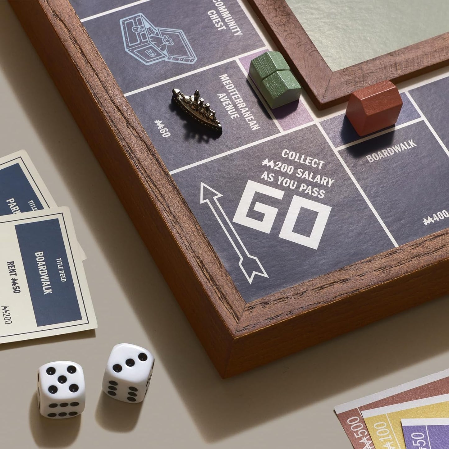 🎲 Premium Folding Monopoly Board – Wood Frame & Metal Tokens 👨‍👩‍👧‍👦